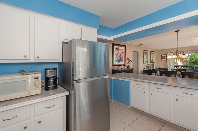 801 Pine Dr 21, Pompano Beach, FL 33060