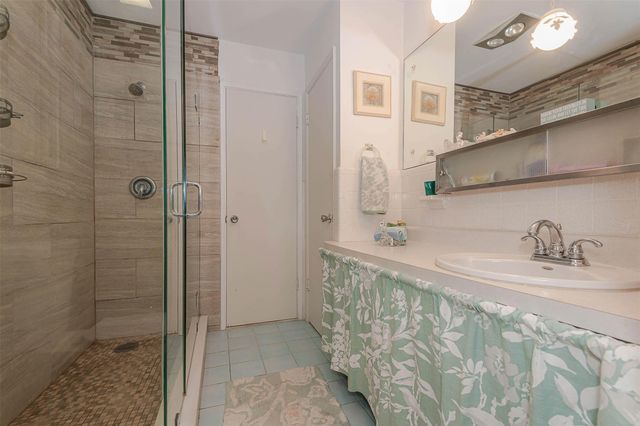 801 Pine Dr 21, Pompano Beach, FL 33060