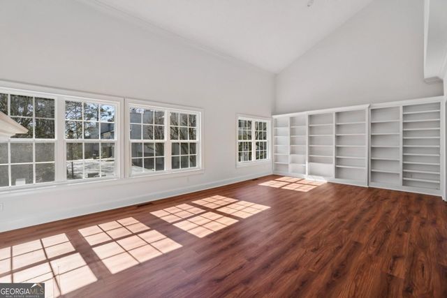 5996 Mitchell Road 20, Atlanta, GA 30328