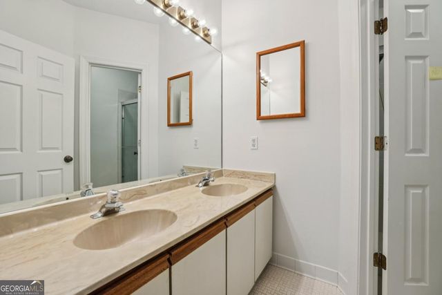 5996 Mitchell Road 20, Atlanta, GA 30328