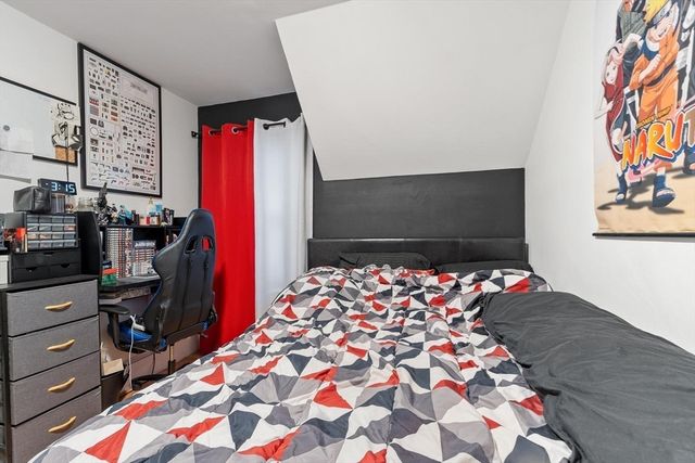 48 Clarendon Avenue, Lynn, MA 01902