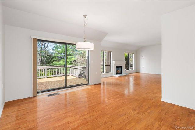 371 Heritage Hills A, Somers, NY 10589
