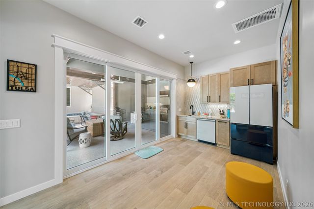 3189 E 33rd Street, Tulsa, OK 74105