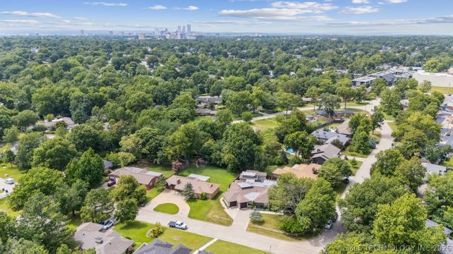 3189 E 33rd Street, Tulsa, OK 74105