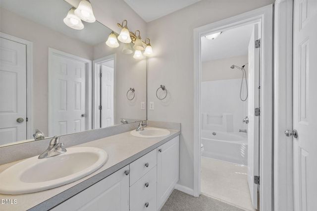 296 Stansbury Lane, Clayton, NC 27527