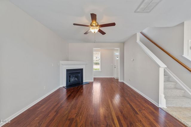 296 Stansbury Lane, Clayton, NC 27527