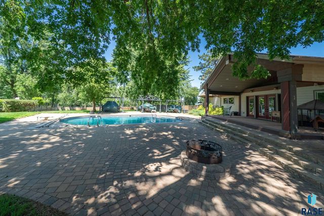 25463 473rd Ave Avenue, Baltic, SD 57003