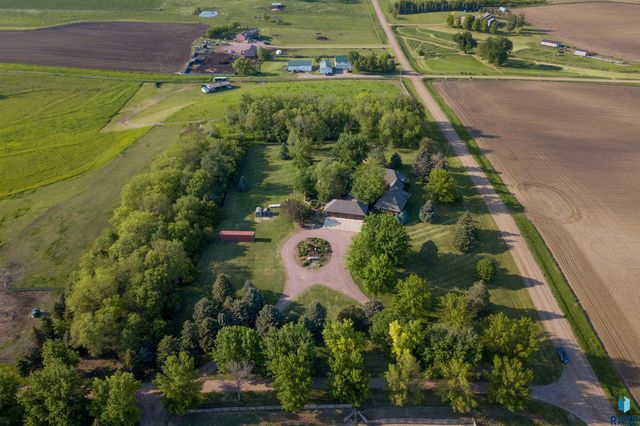 25463 473rd Ave Avenue, Baltic, SD 57003