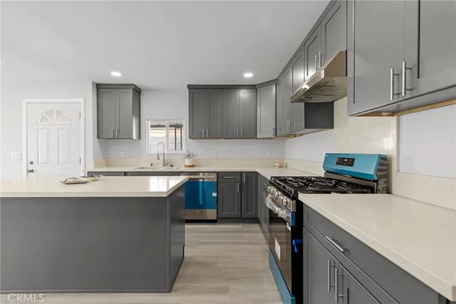 10200 Bolsa 34, Westminster, CA 92683