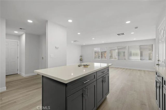10200 Bolsa 34, Westminster, CA 92683