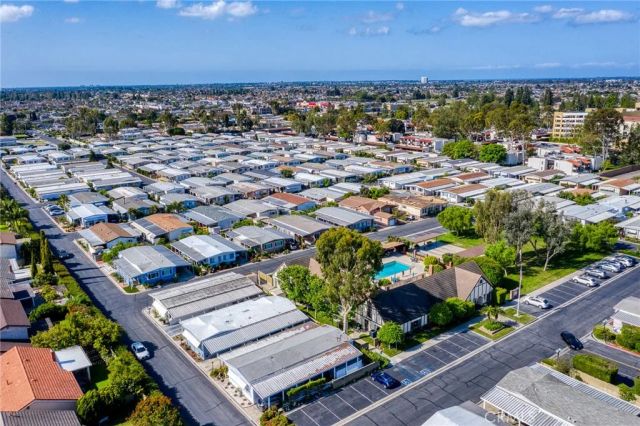 10200 Bolsa 34, Westminster, CA 92683
