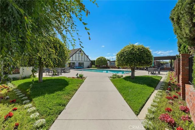 10200 Bolsa 34, Westminster, CA 92683