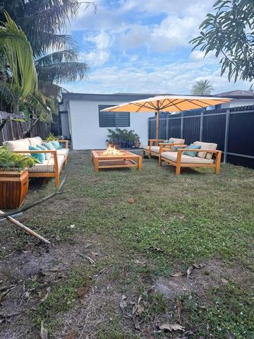 4240 SW 27th St 2, West Park, FL 33023