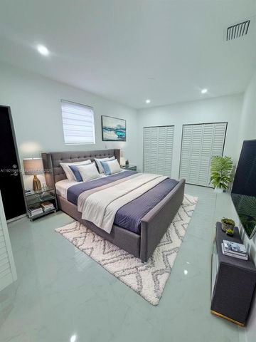 4240 SW 27th St 2, West Park, FL 33023