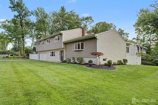 41 Montclair Avenue, Edison, NJ 08820