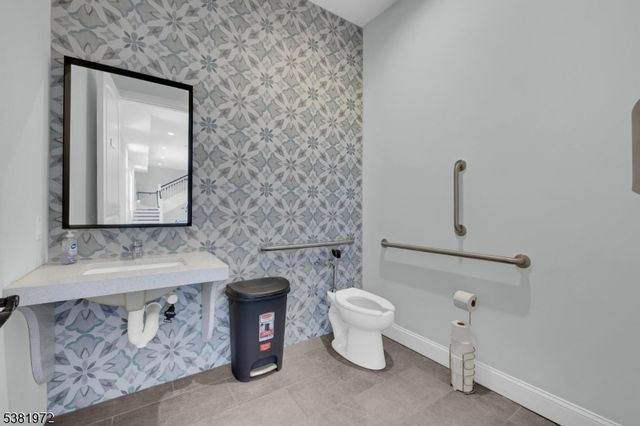 20 Peckwell St, Mount Olive Twp., NJ 07828