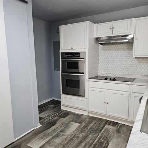 2826 Alaska Avenue, Dallas, TX 75216