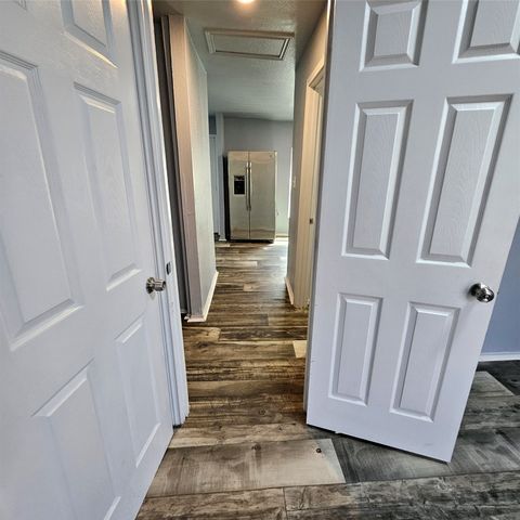 2826 Alaska Avenue, Dallas, TX 75216