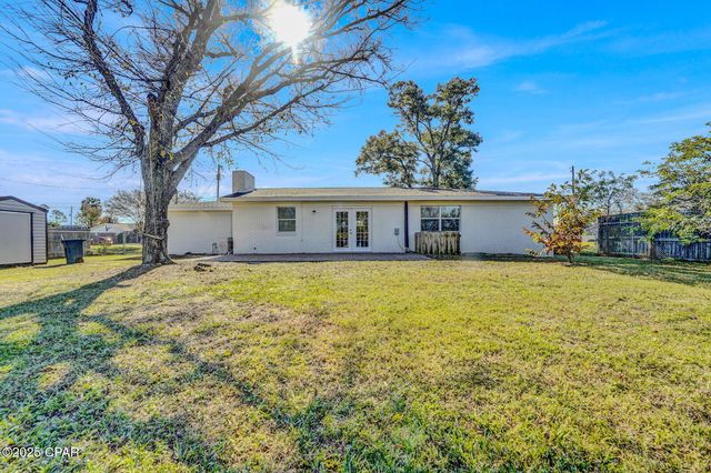 1851 Airport Circle, Panama City, FL 32405