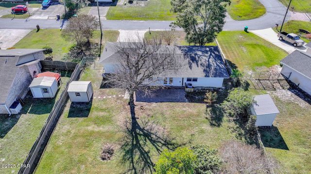 1851 Airport Circle, Panama City, FL 32405