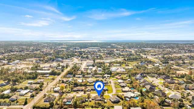 1851 Airport Circle, Panama City, FL 32405
