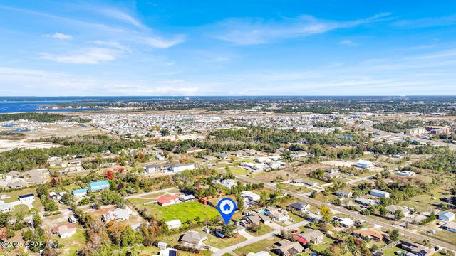 1851 Airport Circle, Panama City, FL 32405
