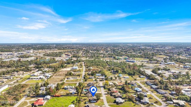 1851 Airport Circle, Panama City, FL 32405