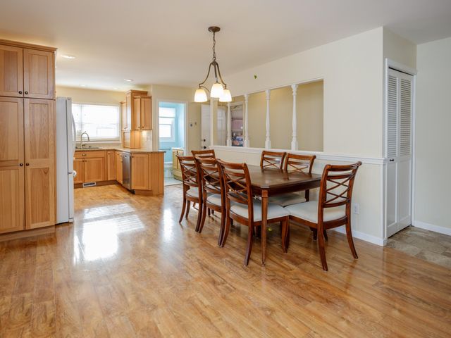 7525 Woodcrest Street, Portage City, MI 49024