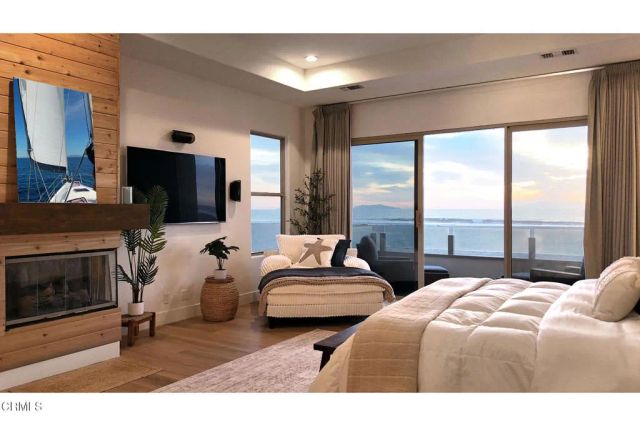 815 Mandalay Beach Road, Oxnard, CA 93035