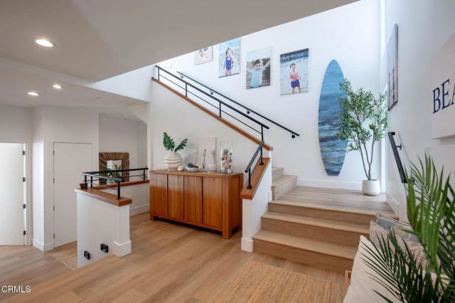 815 Mandalay Beach Road, Oxnard, CA 93035