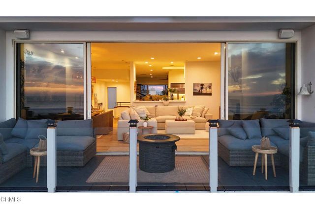 815 Mandalay Beach Road, Oxnard, CA 93035