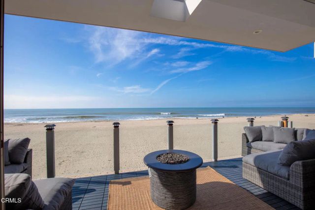 815 Mandalay Beach Road, Oxnard, CA 93035