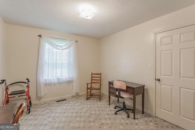 1128 W Armuchee Road, Lafayette, GA 30728