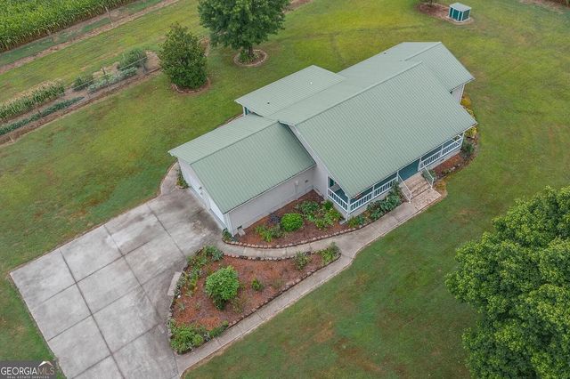 1128 W Armuchee Road, Lafayette, GA 30728