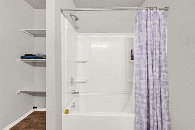 14323 Galiant Run Lane, Houston, TX 77068