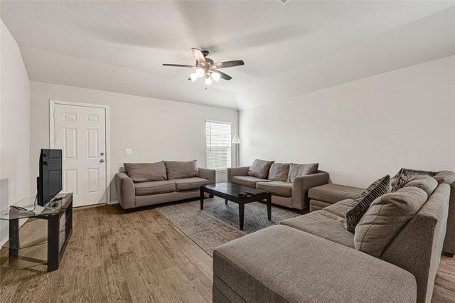 14323 Galiant Run Lane, Houston, TX 77068