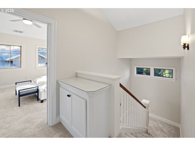 784 3RD St, Lake Oswego, OR 97034