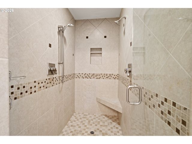 784 3RD St, Lake Oswego, OR 97034