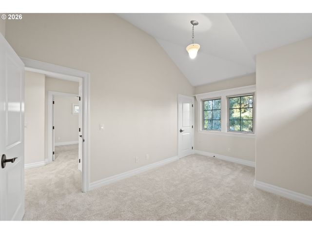 784 3RD St, Lake Oswego, OR 97034