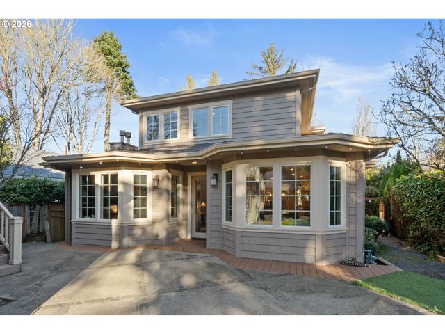 784 3RD St, Lake Oswego, OR 97034