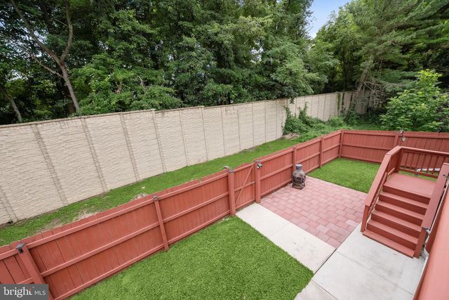 6584 HUNTSHIRE DR, Elkridge, MD 21075