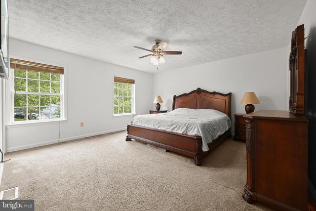 6584 HUNTSHIRE DR, Elkridge, MD 21075