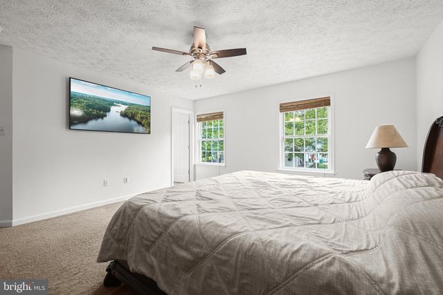 6584 HUNTSHIRE DR, Elkridge, MD 21075