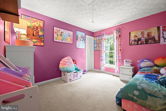 6584 HUNTSHIRE DR, Elkridge, MD 21075