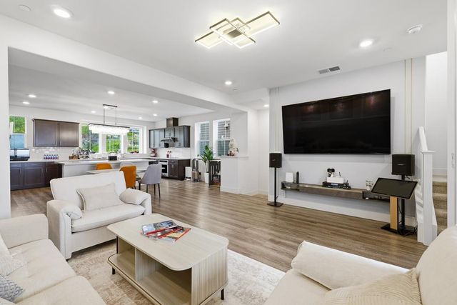 28837 Hideaway Street, Hayward, CA 94544