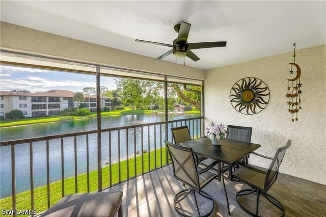 500 Misty Pines CIR 206, Naples, FL 34105