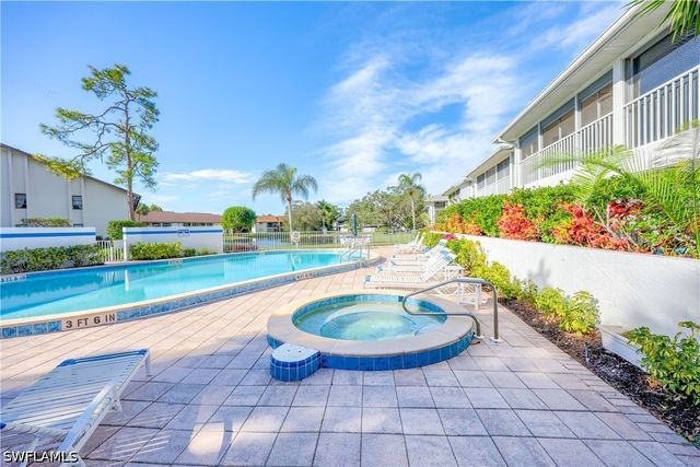 500 Misty Pines CIR 206, Naples, FL 34105