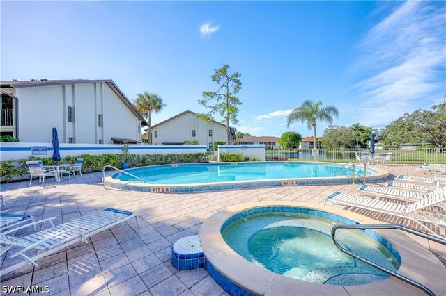 500 Misty Pines CIR 206, Naples, FL 34105