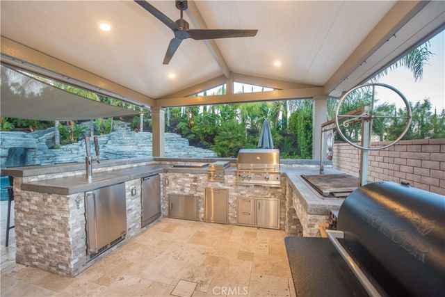 7916 Summer Day Drive, Corona, CA 92883