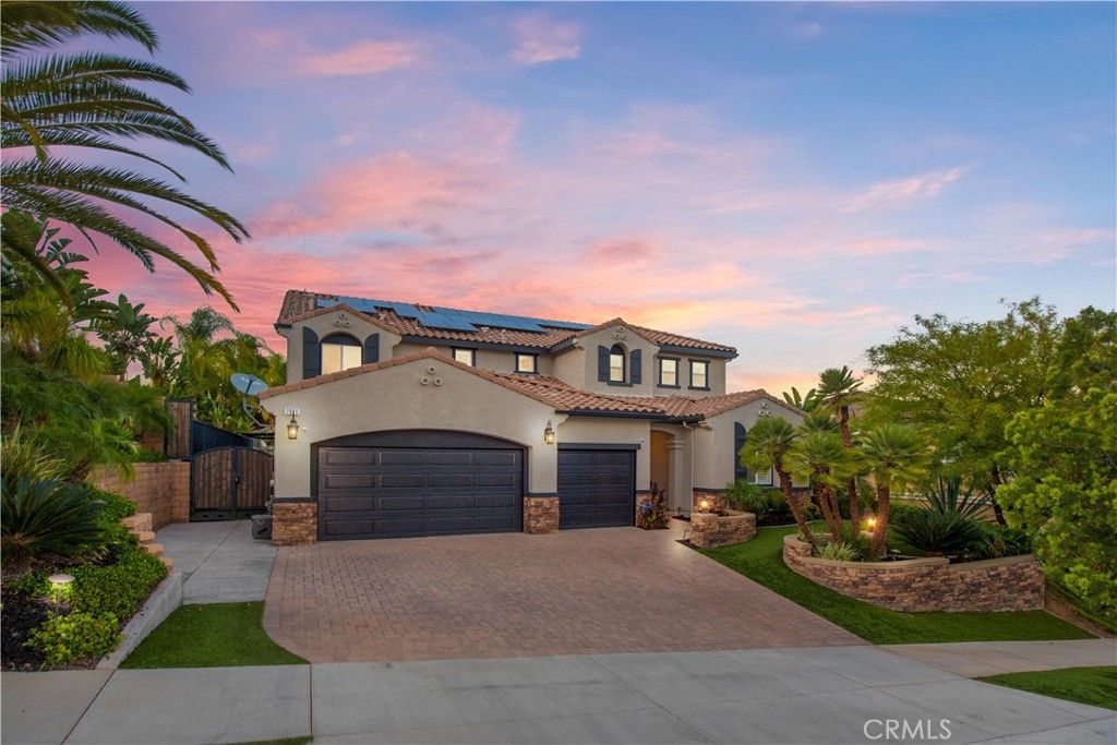 7916 Summer Day Drive, Corona, CA 92883